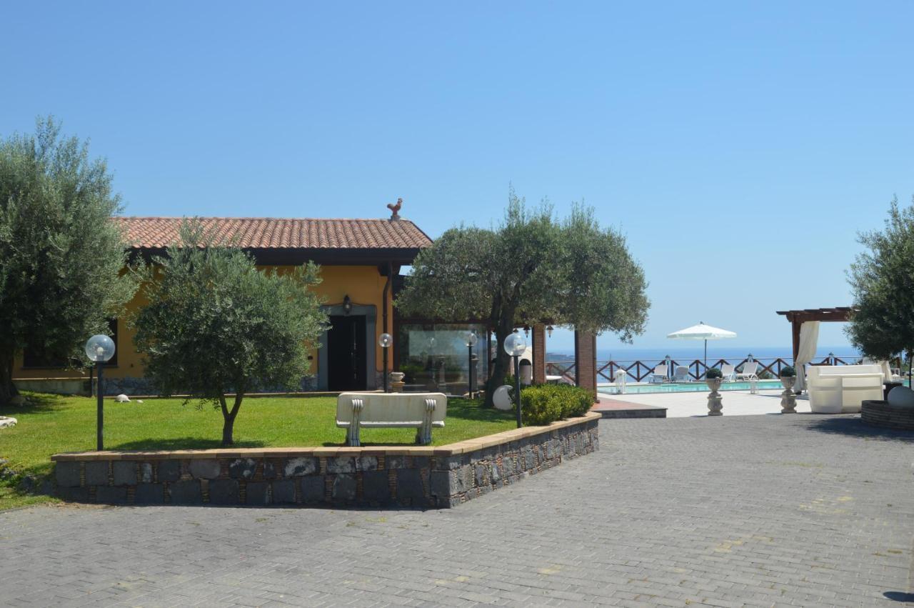Villa Da Campo Giardini-Naxos Extérieur photo